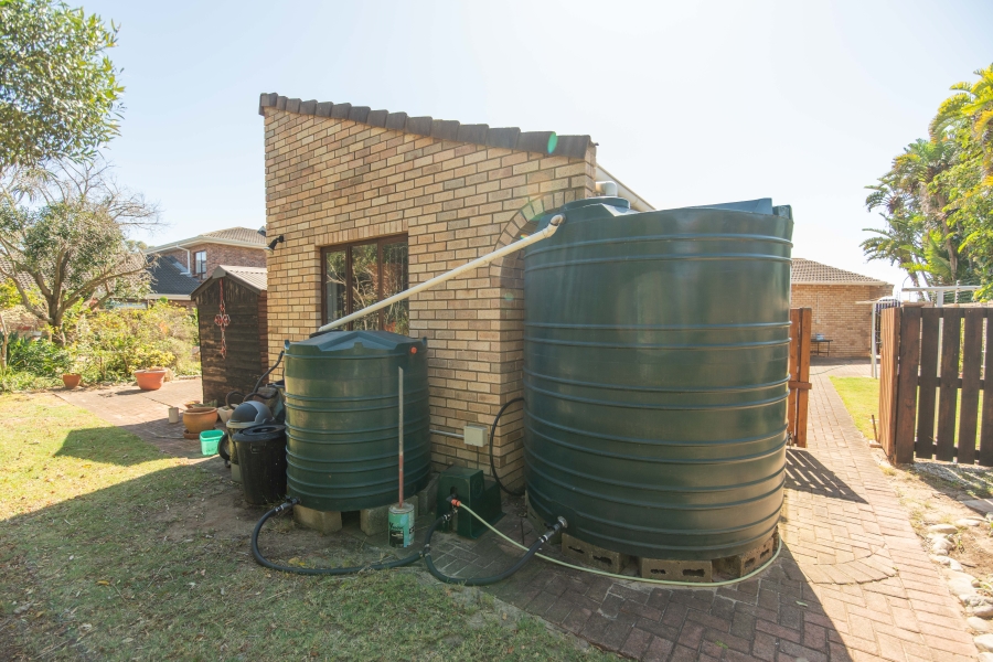 3 Bedroom Property for Sale in Summerstrand Eastern Cape